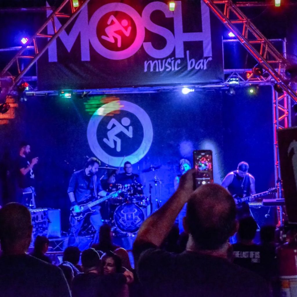 mosh music bar